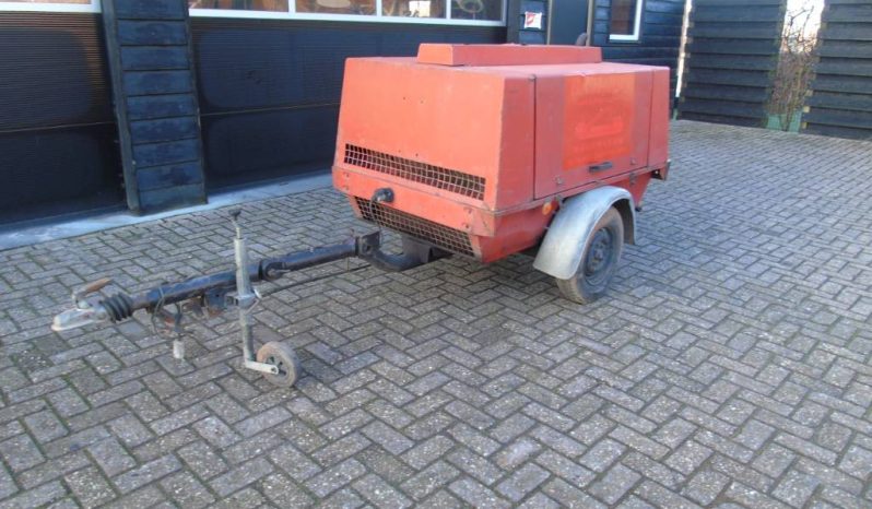 Atlas Copco XAS 65 compressor Deutz motor full