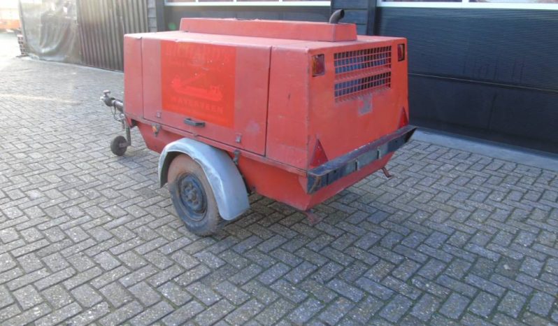 Atlas Copco XAS 65 compressor Deutz motor full