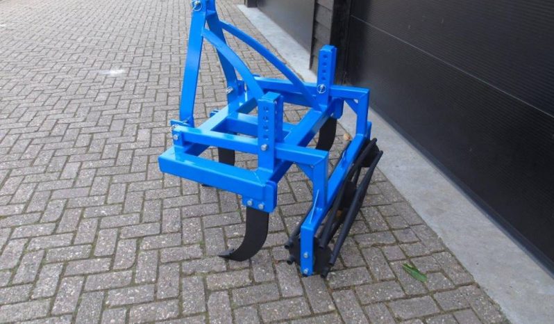 Diepwoeler met verkruimelrol vaste tand cultivator vol