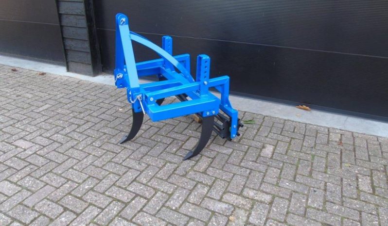 Diepwoeler met verkruimelrol vaste tand cultivator vol