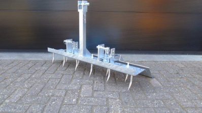 {057C8760-8624-4B7C-82FB-D5036172527F}