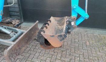 Yanmar YB 301 minigraver met CW05 en 3 bakken vol