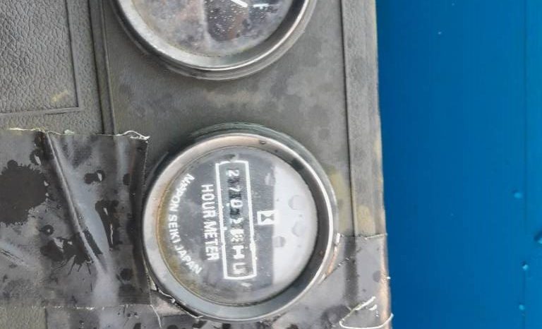 Yanmar YB 301 minigraver met CW05 en 3 bakken vol
