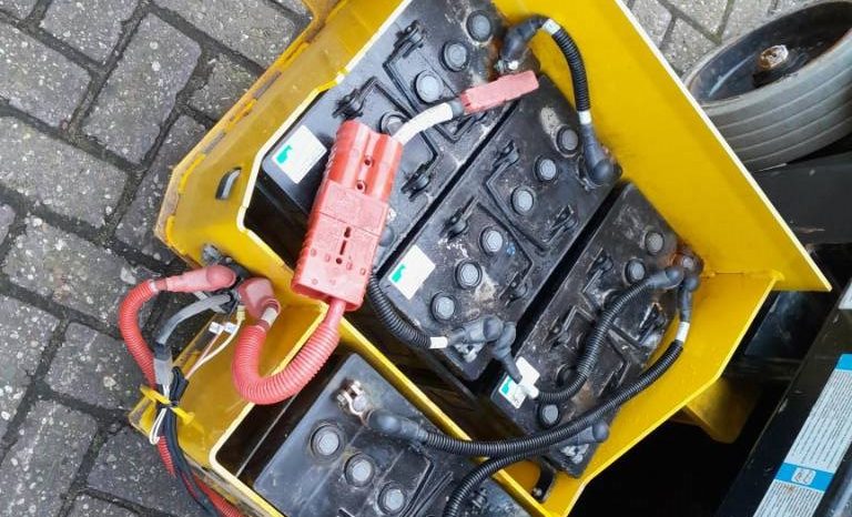 JLG 4045 R schaarhoogwerker vol