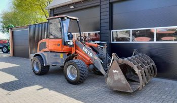Everun ER 16 Shovel loader met pelikaanbak vol