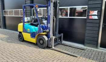 Komatsu FG 25 HT-14  Freelift – Sideshift – Triplex – LPG full