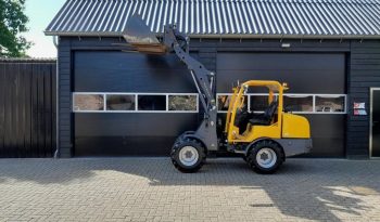 Eurotrac W13 shovel loader met bak en vorken vol