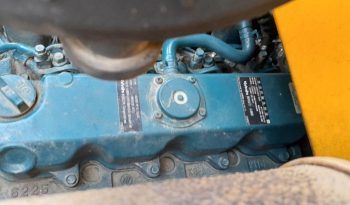 Eurotrac W13 shovel loader met bak en vorken vol