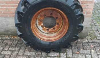 Manitou Merlo Bobcat Liebherr bak mast werktuigen landrol vol