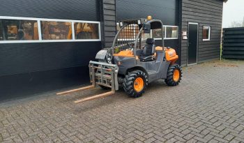 Ausa T 144 H x4 verreiker minilader vol