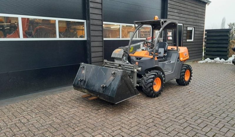 Ausa T 144 H X4 mini verreiker met bak en vorken vol