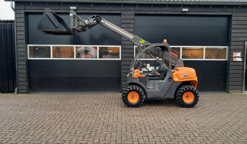 Ausa T 144 H X4 mini verreiker met bak en vorken vol
