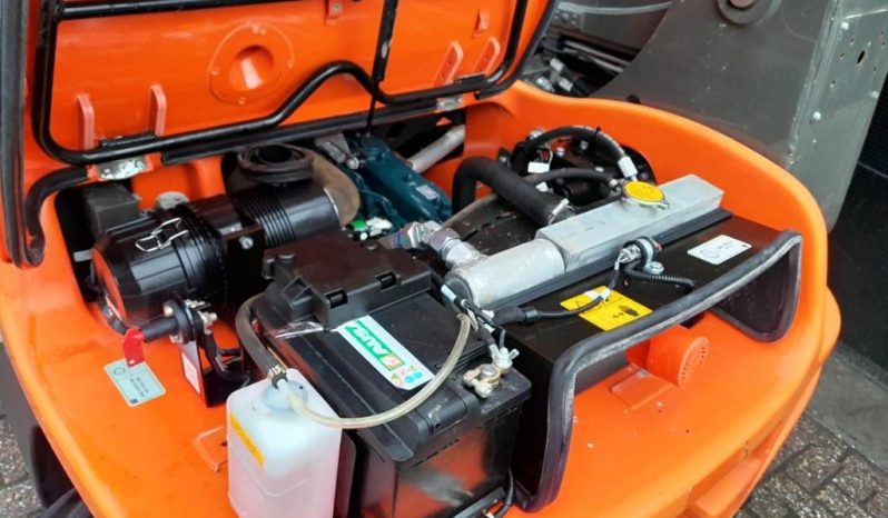 Ausa T 144 H X4 mini verreiker met bak en vorken vol