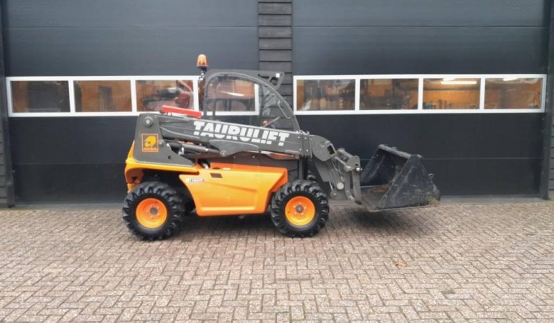 Ausa T 144 H X4 mini verreiker met bak en vorken vol