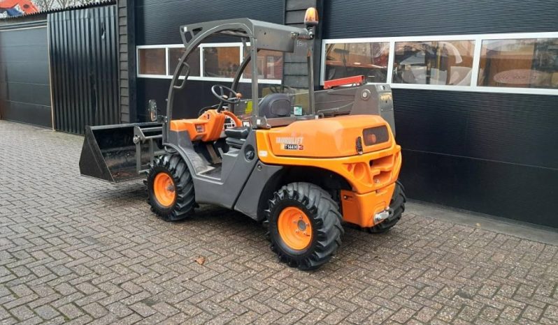 Ausa T 144 H X4 mini verreiker met bak en vorken vol