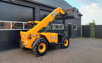 {D2B69372-15DC-4A8B-A507-87D94CF61B05}