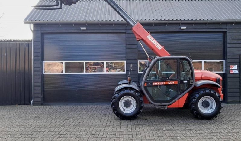 Manitou MLT 627 T MU verreiker NL kenteken vol
