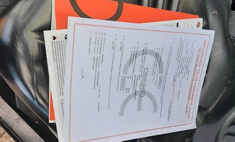 Manitou MT 625 H Comfort verreiker compact met vorken vol