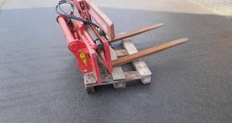 {D493501E-14AF-4329-AB5F-B4C1E4B5C1F7}