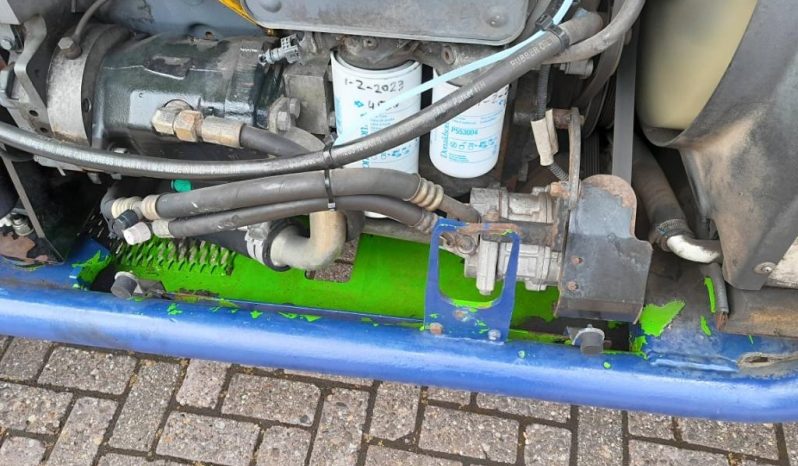 Merlo P 40.17 verreiker met vorken vol