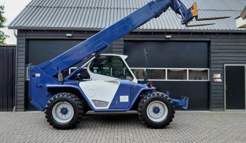 Merlo P 40.17 verreiker met vorken vol