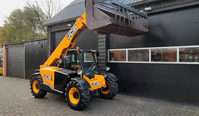 JCB 525-60 AGRI PLUS – Airco – Pelikaanbak vol