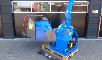 Houtversnipperaar versnipperaar BX 52R met hydraulische invoerro vol