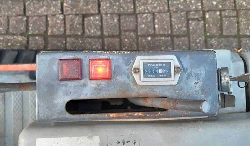 IHI 7 GX minigraver met bak vol