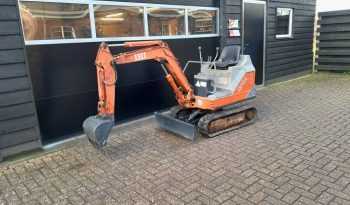 IHI 7 GX minigraver met bak vol