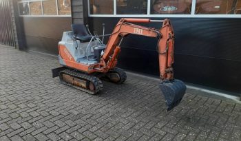 IHI 7 GX minigraver met bak vol