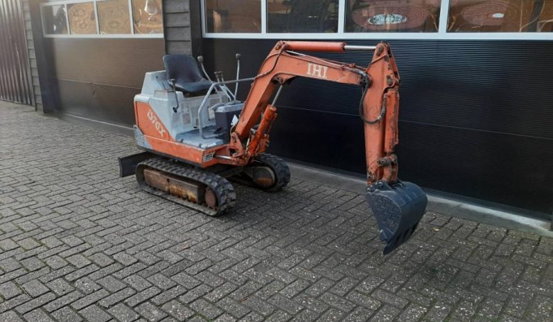 IHI 7 GX minigraver met bak vol