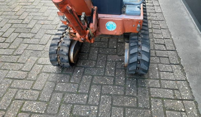 IHI 7 GX minigraver met bak vol