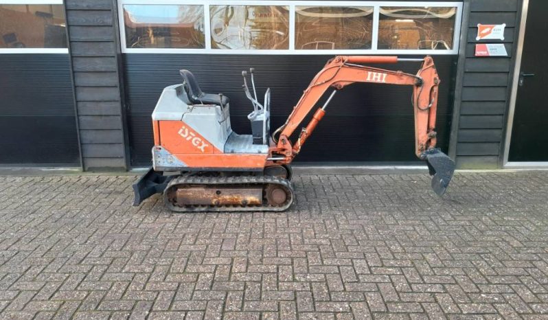 IHI 7 GX minigraver met bak vol