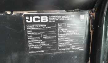 JCB 525-60 AG Agri Plus verreiker met bak vol