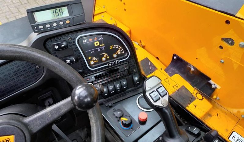 JCB 525-60 AG Agri Plus verreiker met bak vol