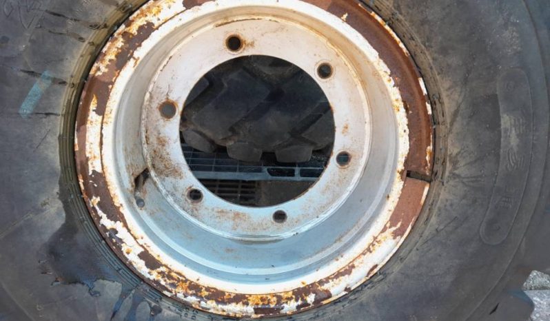 Banden set wielen 23.5/70R16 23.5/70-16 full