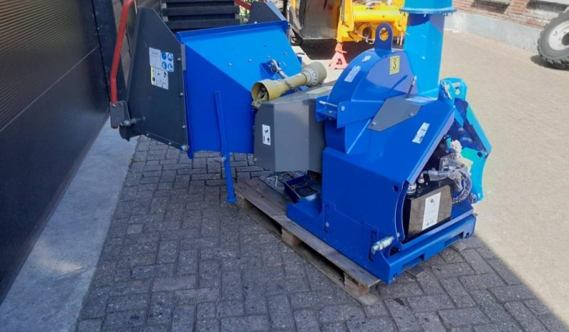 Houtversnipperaar BX 52R met hydro invoer voor minitrekker 10CM vol