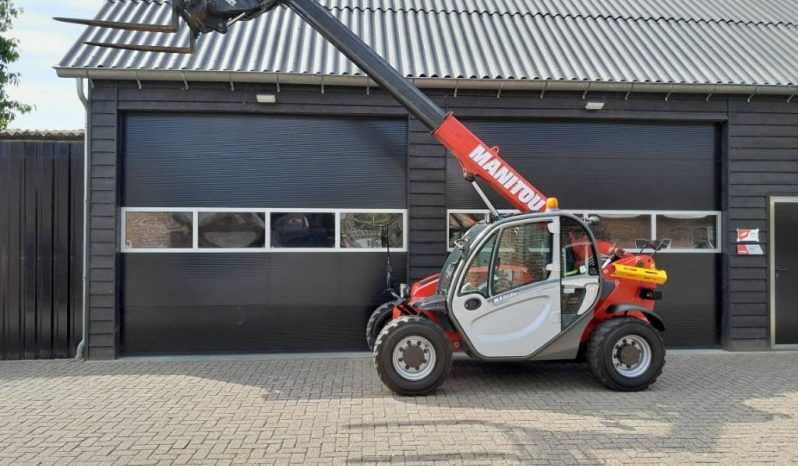 Manitou MT 625 Verreiker met vorken vol