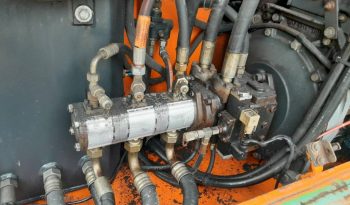 Schaeff HML 20 mobiele kraan Servo NL kenteken vol