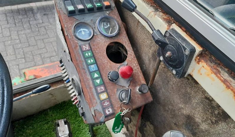 Schaeff HML 20 mobiele kraan Servo NL kenteken vol