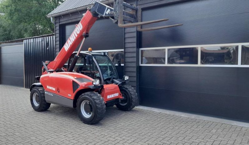 Manitou MT 625 | Verreiker met vorken vol