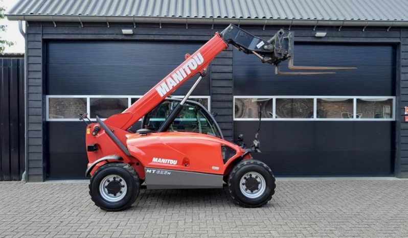 Manitou MT 625 | Verreiker met vorken vol