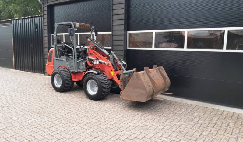 Weidemann 1250 cc 35 minishovel NL-kenteken Brede banden vol