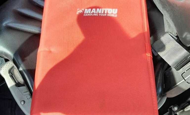 Manitou MT 625 H Comfort | Verreiker met vorken vol